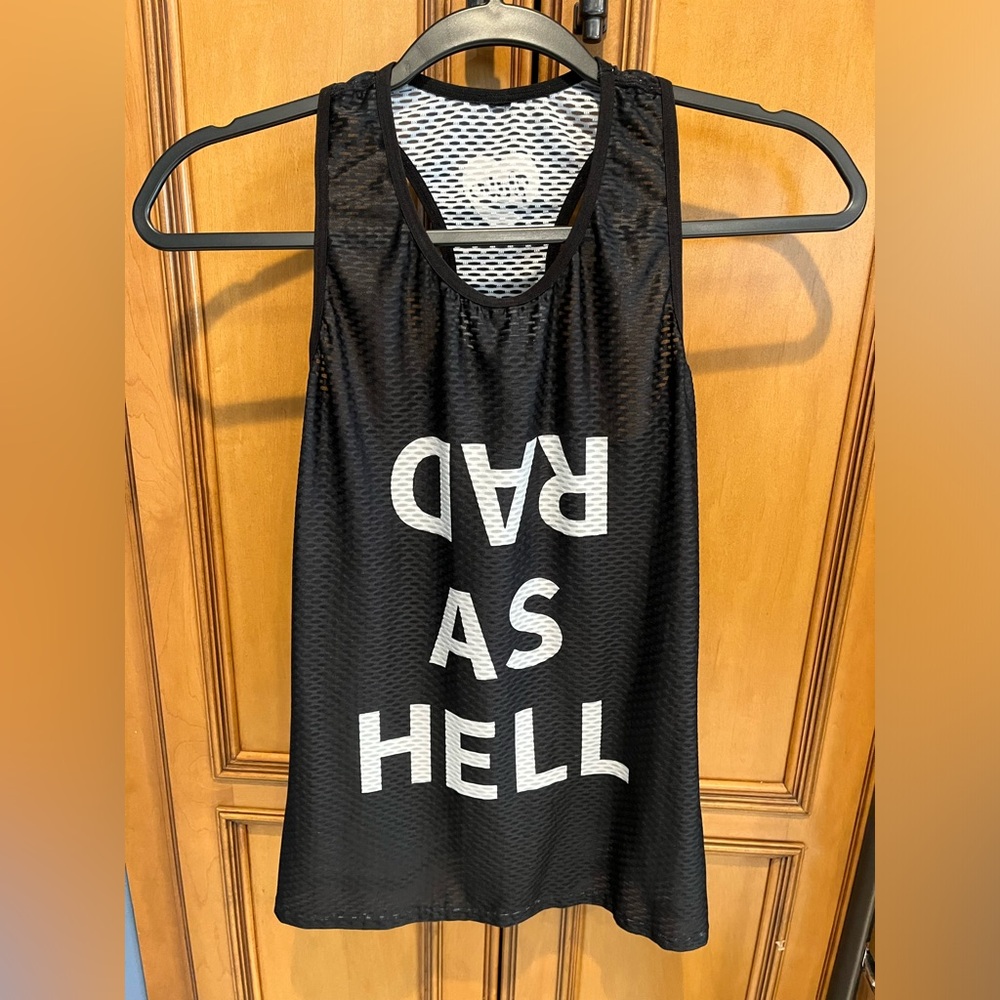NWOT Love the Pain running top